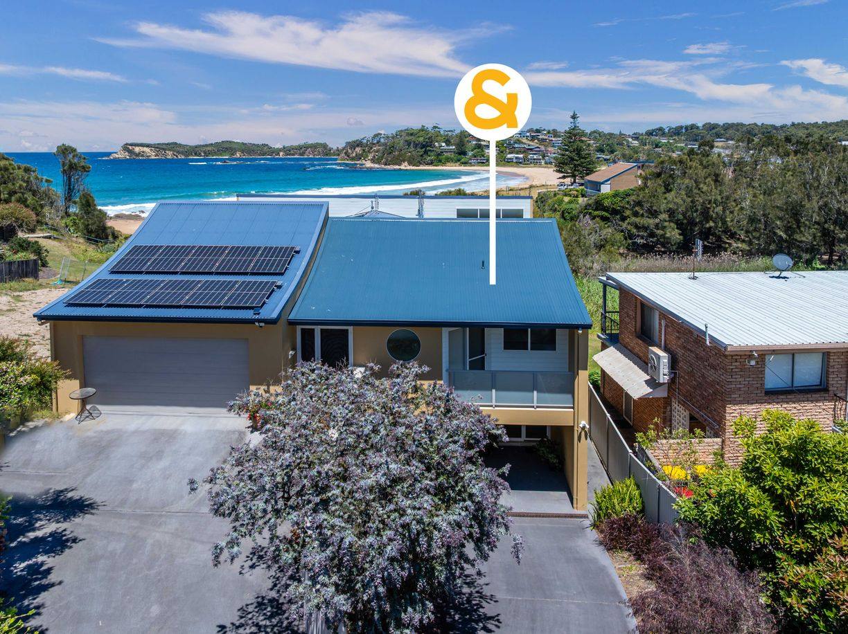 2/33 Tallawang Avenue — photo from Raine & Horne Batemans Bay