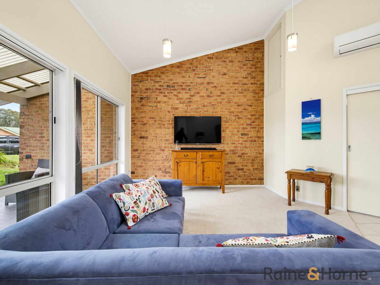 3/6 Lisa Place — photo 11 of 25