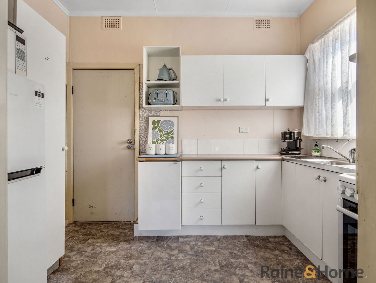 7 Pine Street — photo 10 of 19