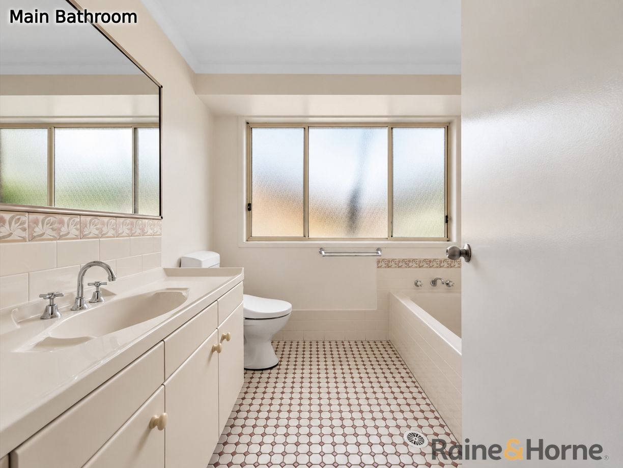 13 Caley Place — photo 18 of 23