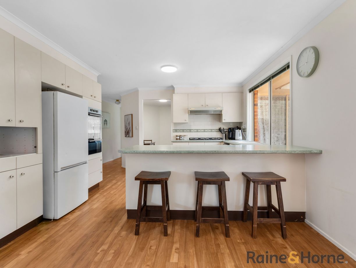 13 Caley Place — photo 9 of 23