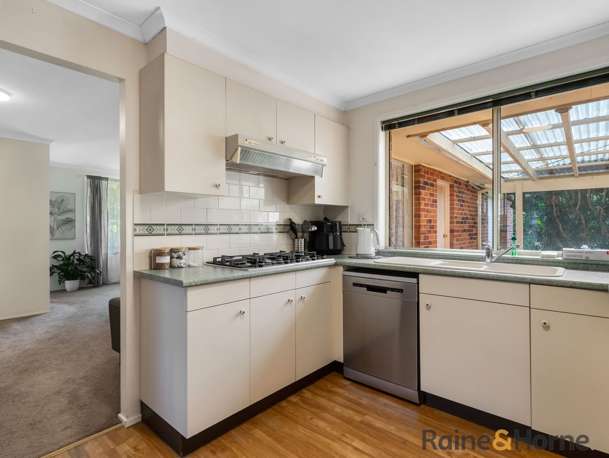 13 Caley Place — photo 7 of 23