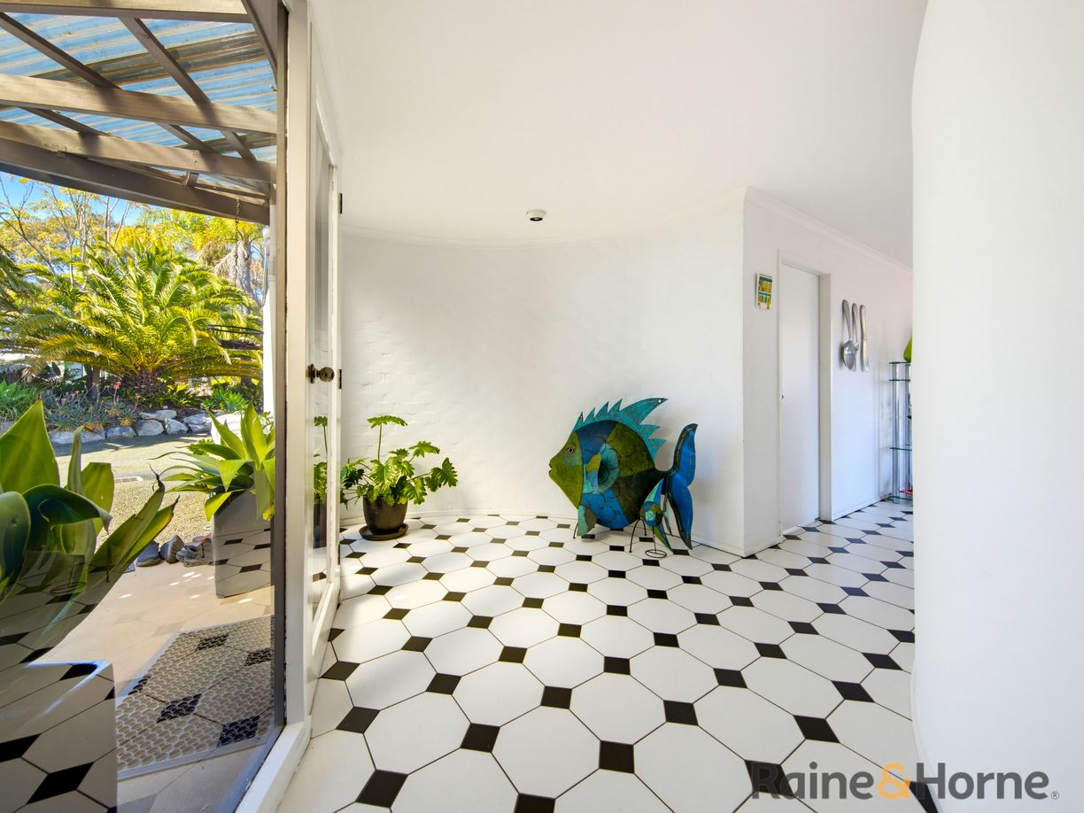 108 Vista Avenue — photo 10 of 30