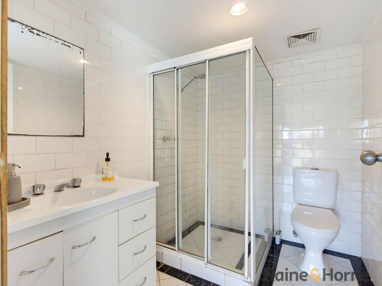 108 Vista Avenue — photo 27 of 30