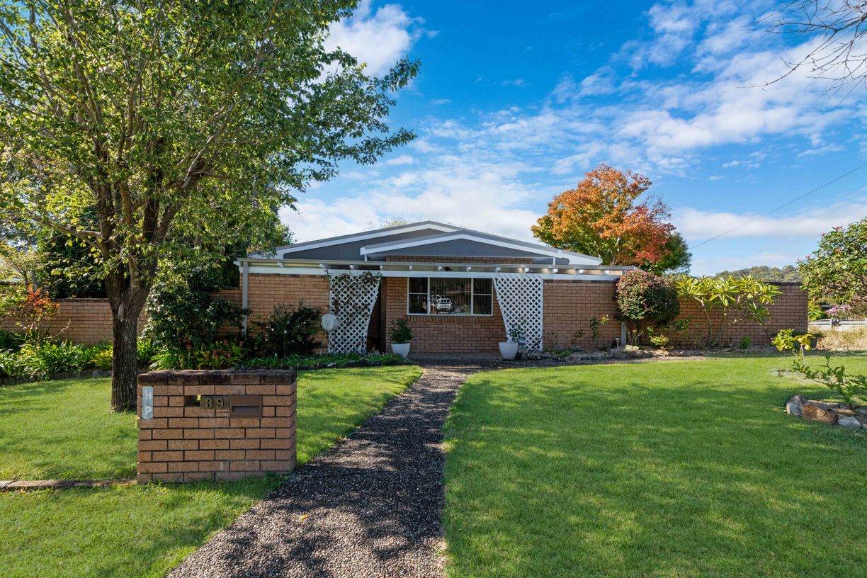 39 Heron Road, CATALINA, NSW 2536 Raine & Horne Batemans Bay
