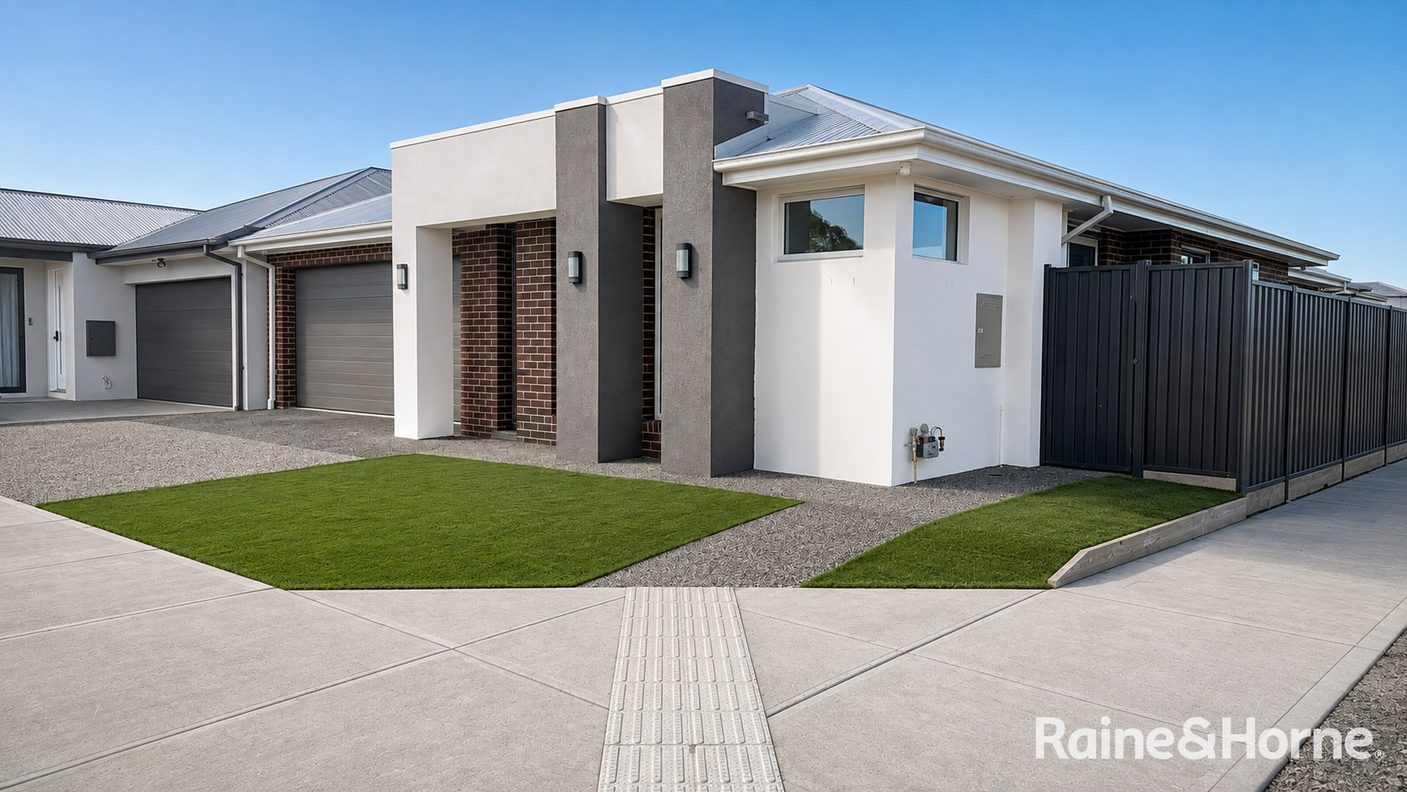 Wollert VIC — photo 2 of 12
