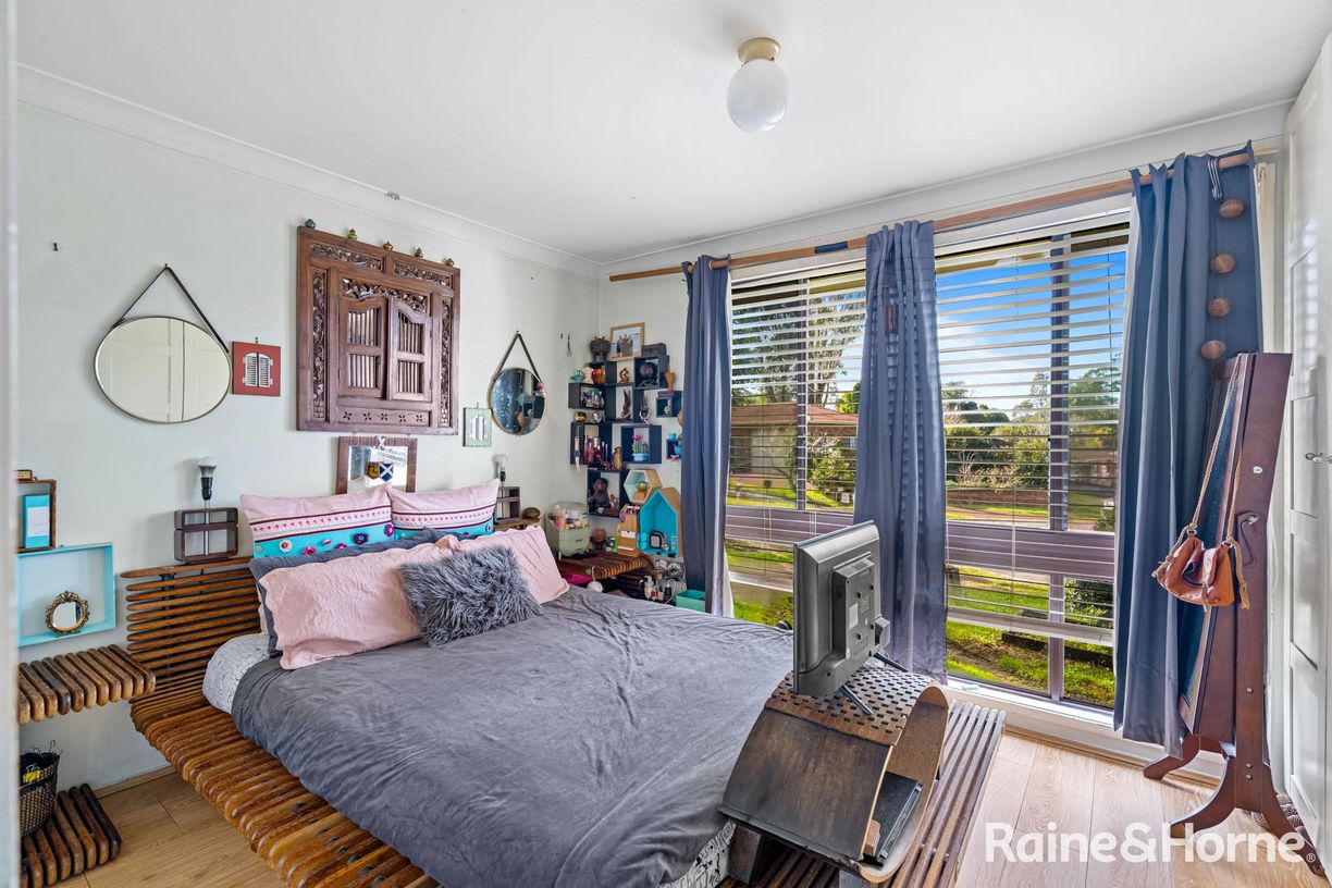 8 Eldorado Close — photo 6 of 12