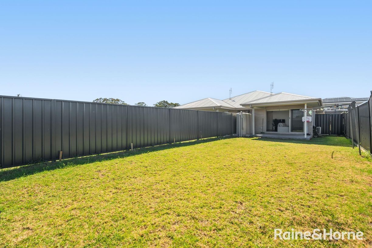 11 Loquat Street — photo 17 of 20
