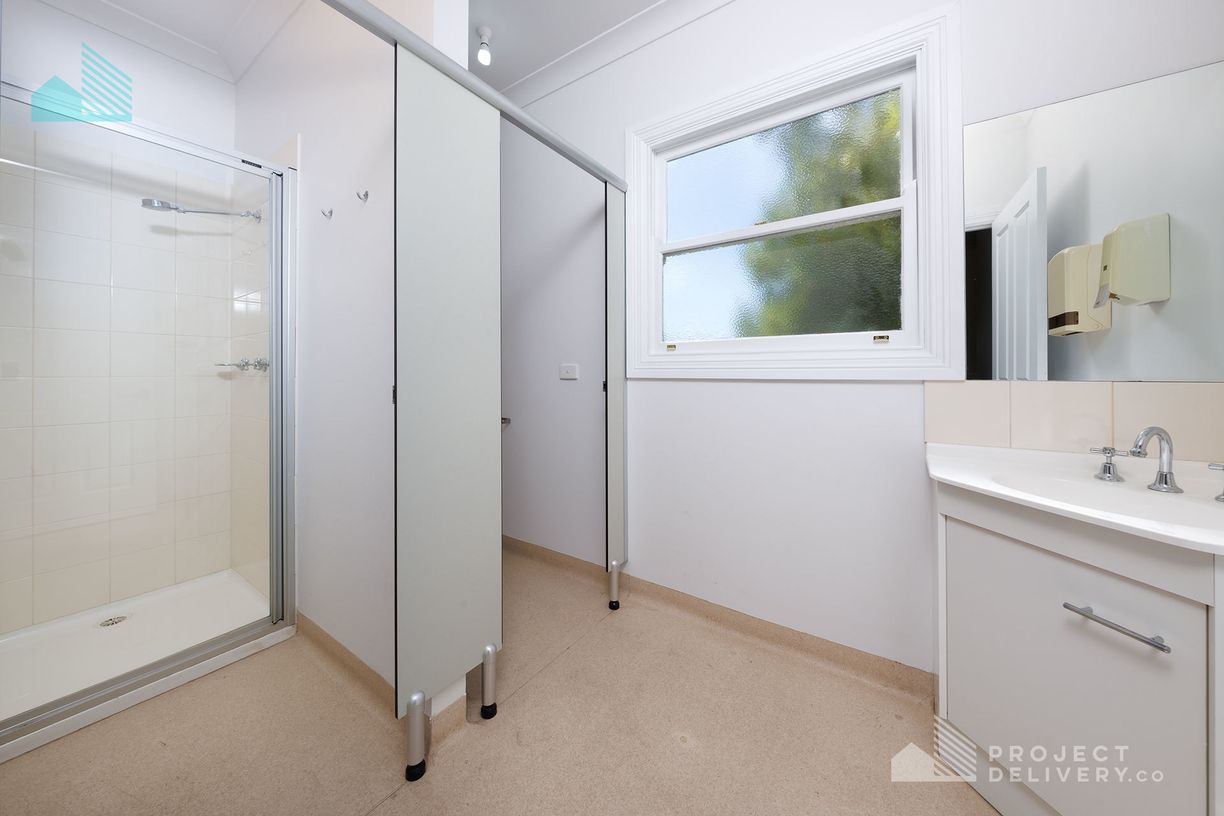 30 Evelyn Street — photo 18 of 23