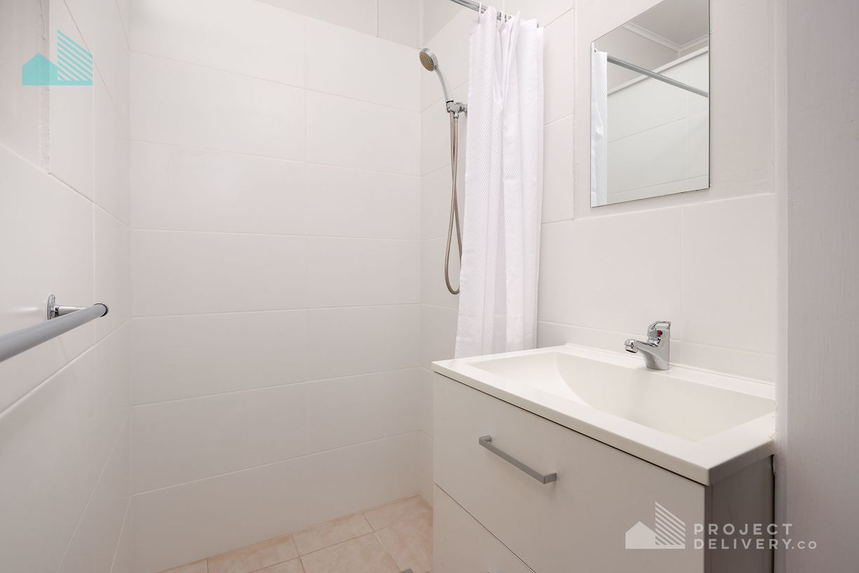 2/185 Plummer Street — photo 4 of 9