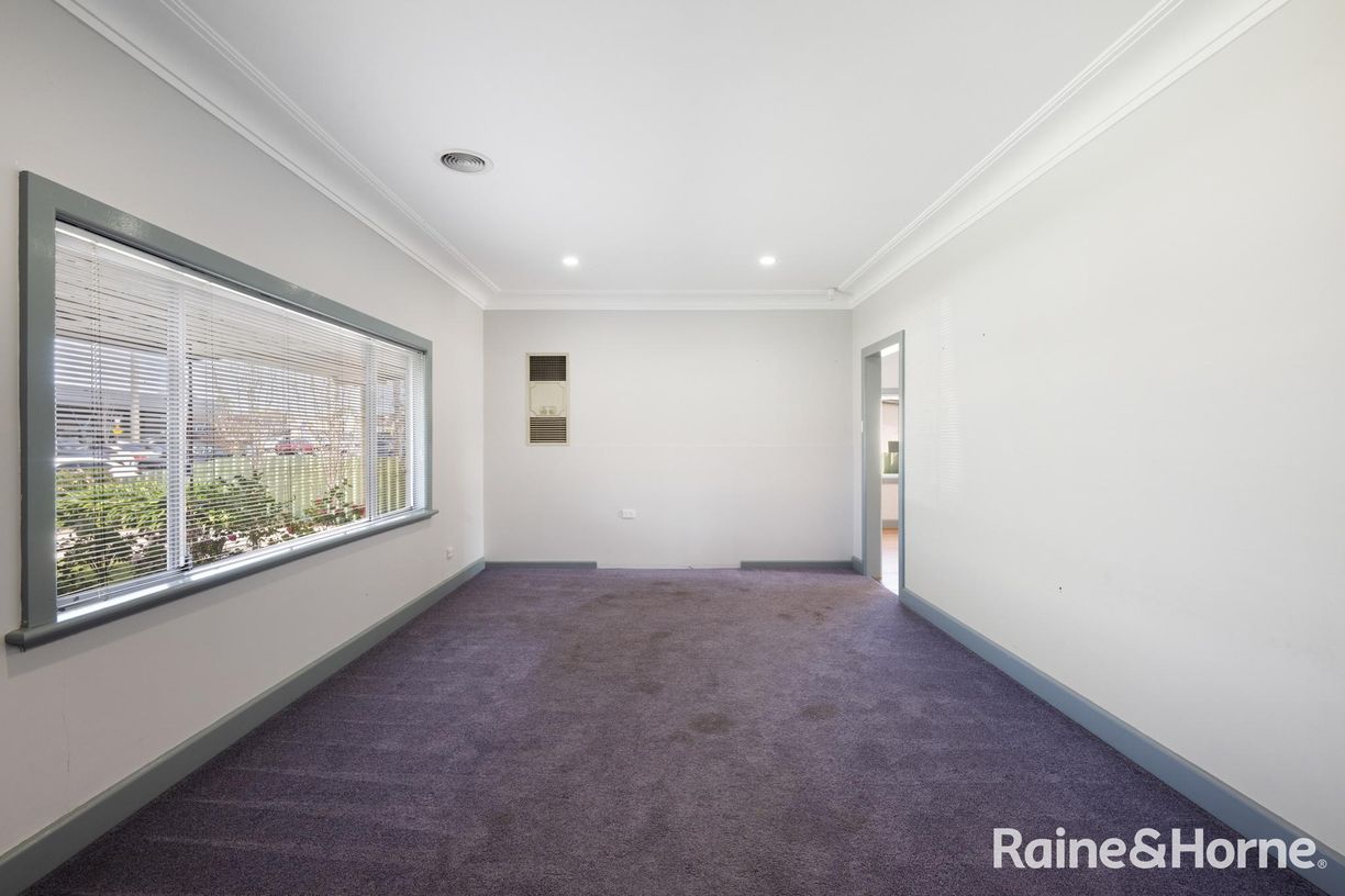 12 Huon Street — photo 7 of 22