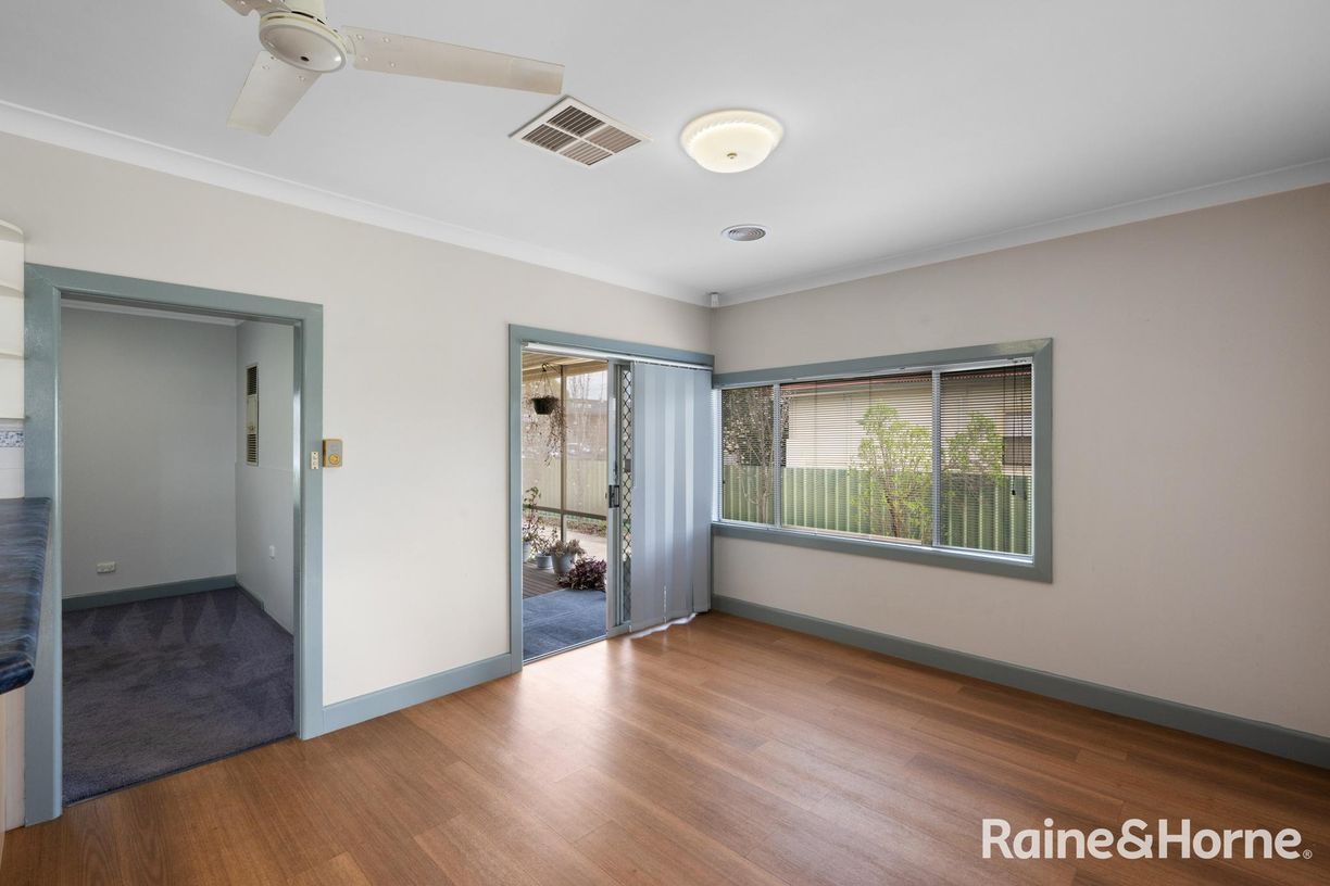 12 Huon Street — photo 14 of 22