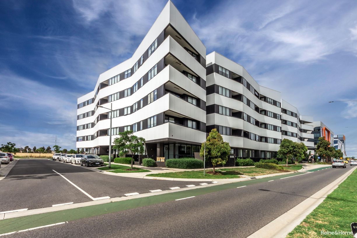 1/2 Clark Street — photo from Raine & Horne Point Cook / Werribee