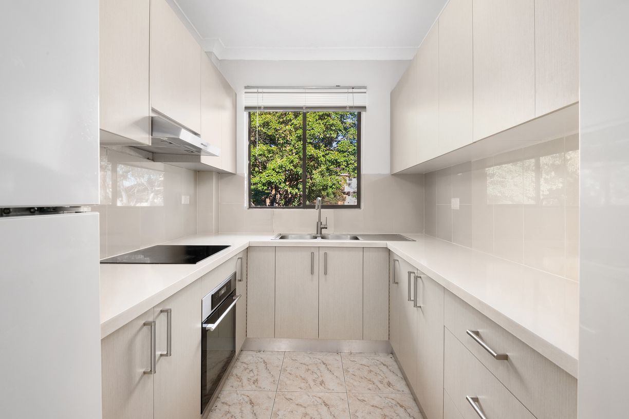 2/3-7 Dunmore Street — photo 3 of 5