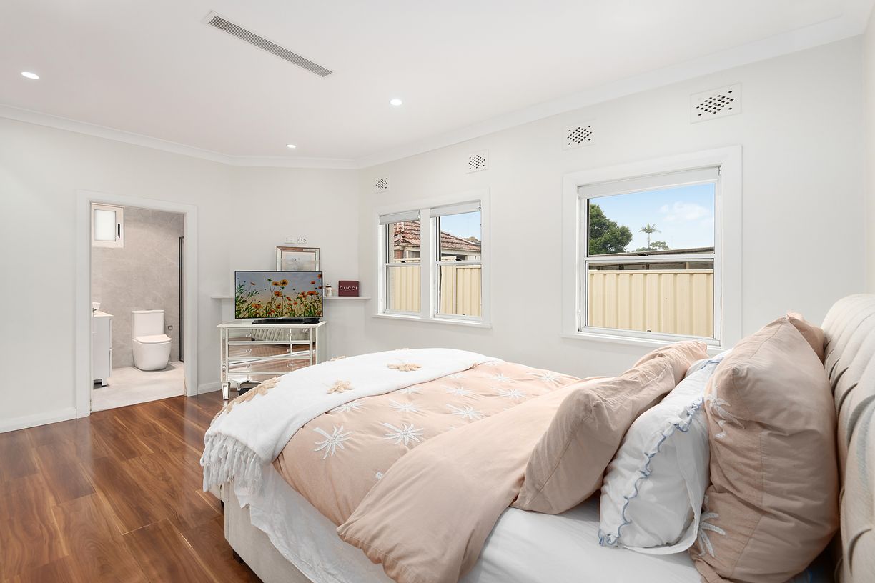 206 King Georges Road — photo 4 of 12