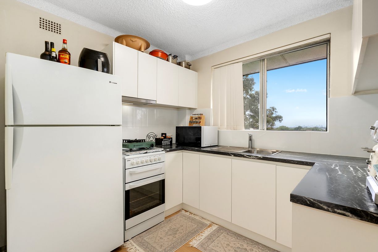 5/43-49 Ocean Street — photo 4 of 5