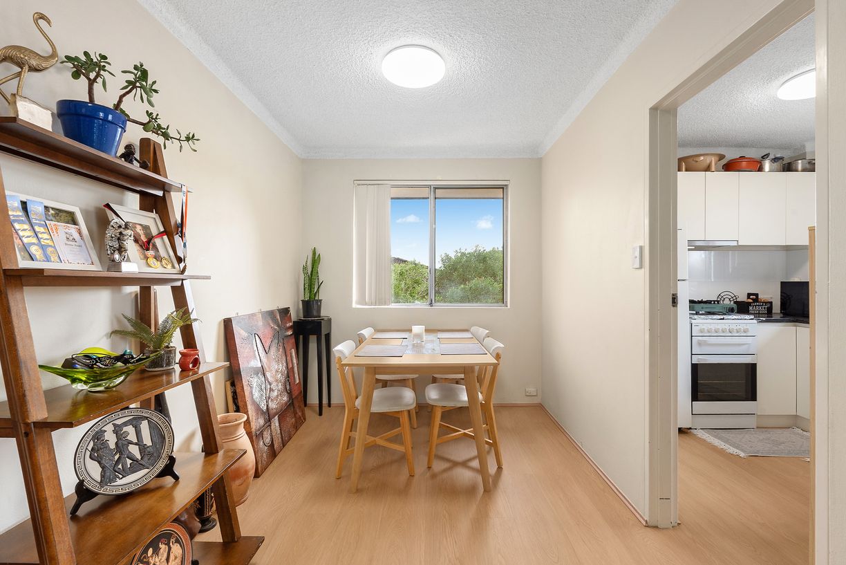 5/43-49 Ocean Street — photo 3 of 5