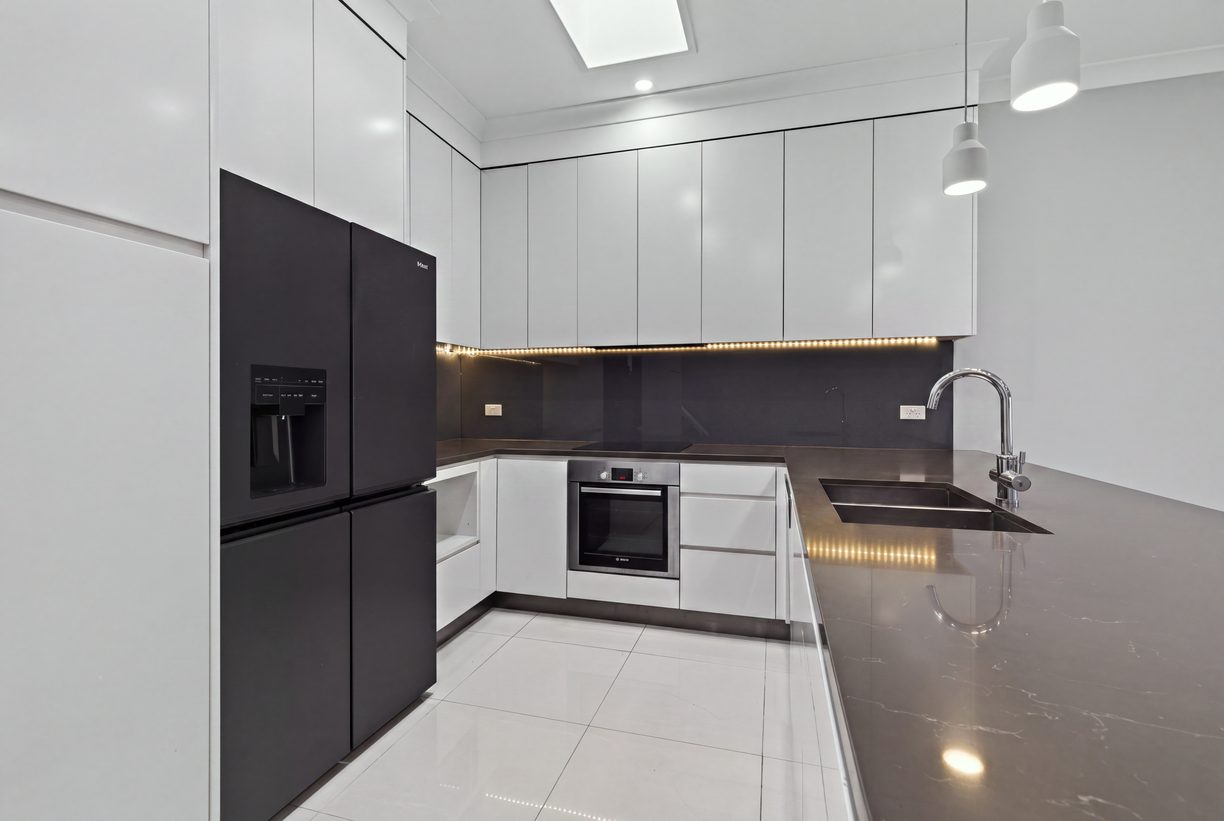 48 Willison Road — photo 4 of 7