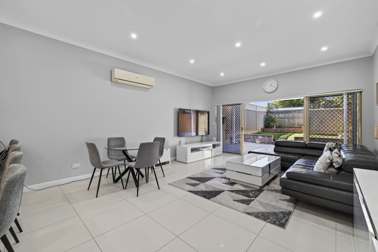 48 Willison Road — photo 3 of 7