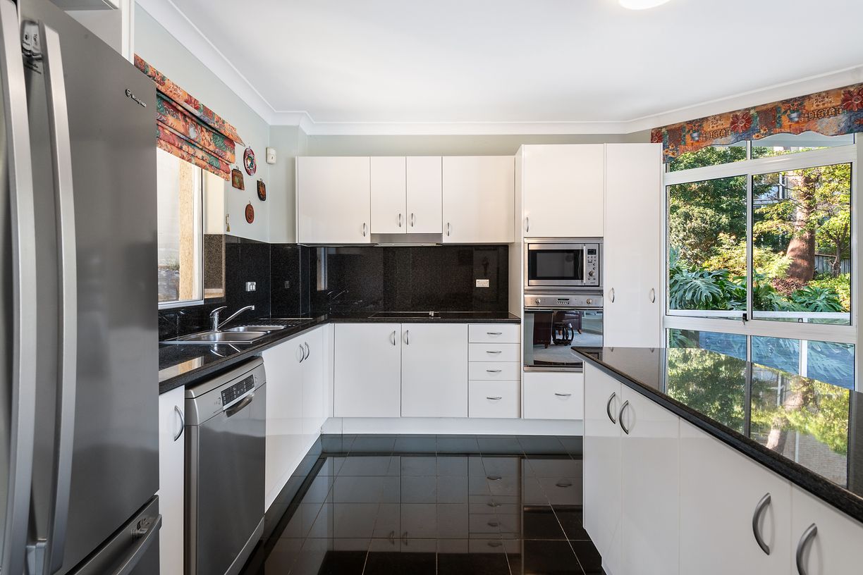 11/81 Woodlands Avenue — photo 5 of 13