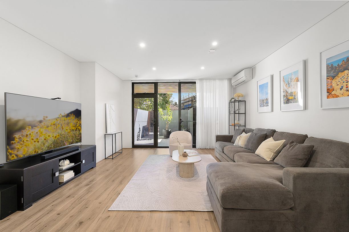 6/98 Payten Avenue — photo from Raine & Horne
