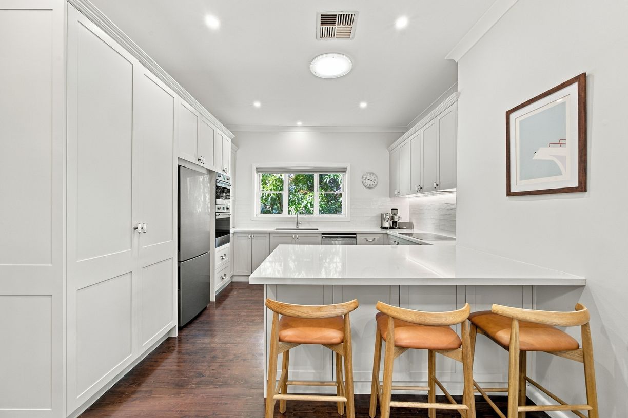 22 New Illawarra Road — photo 5 of 17