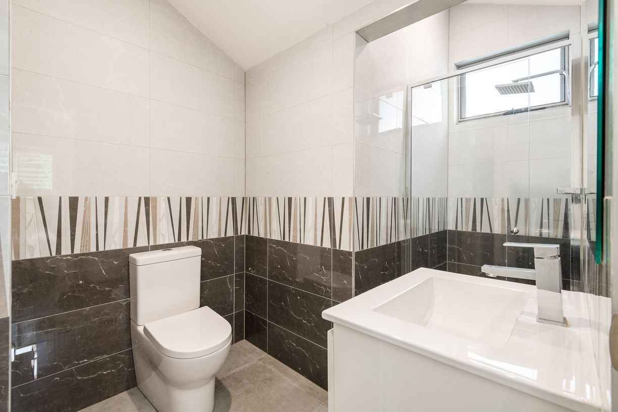 12/120 Karne Street — photo 5 of 11