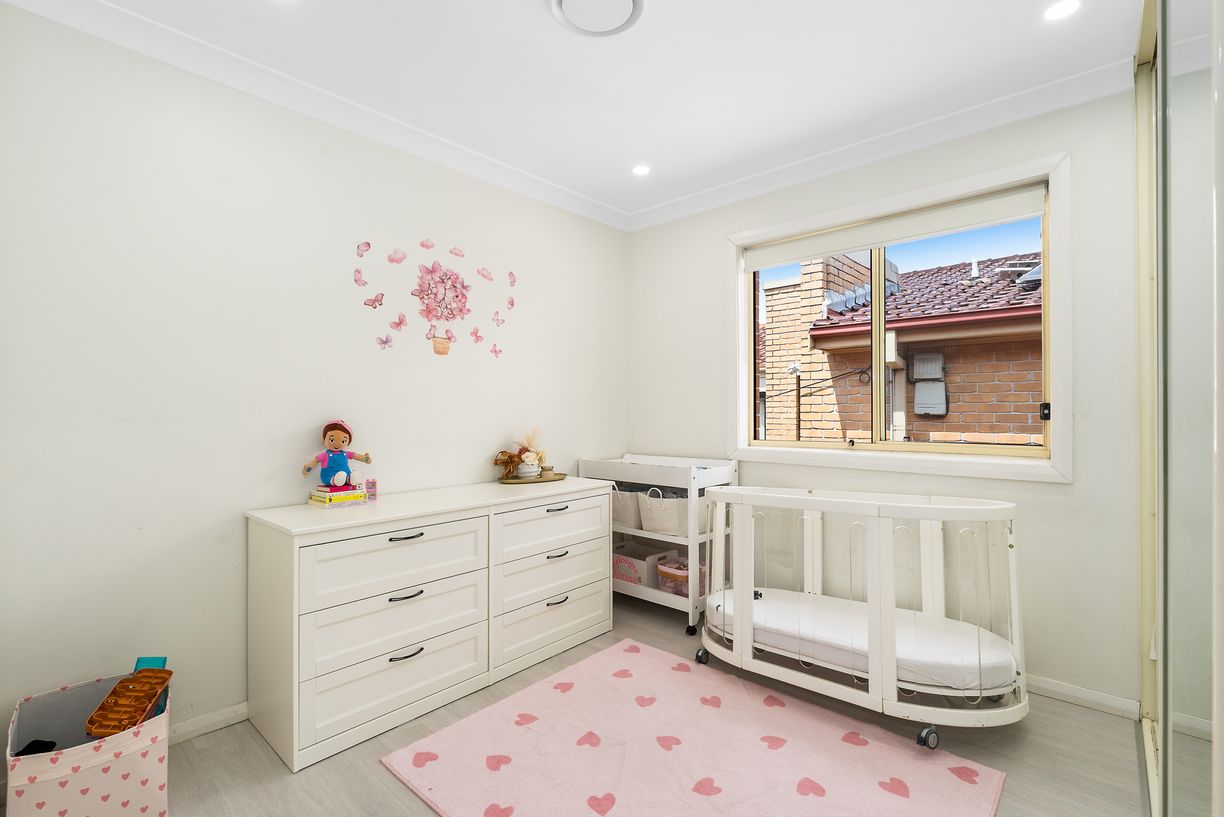 1/63-65 Stoddart Street — photo 5 of 16