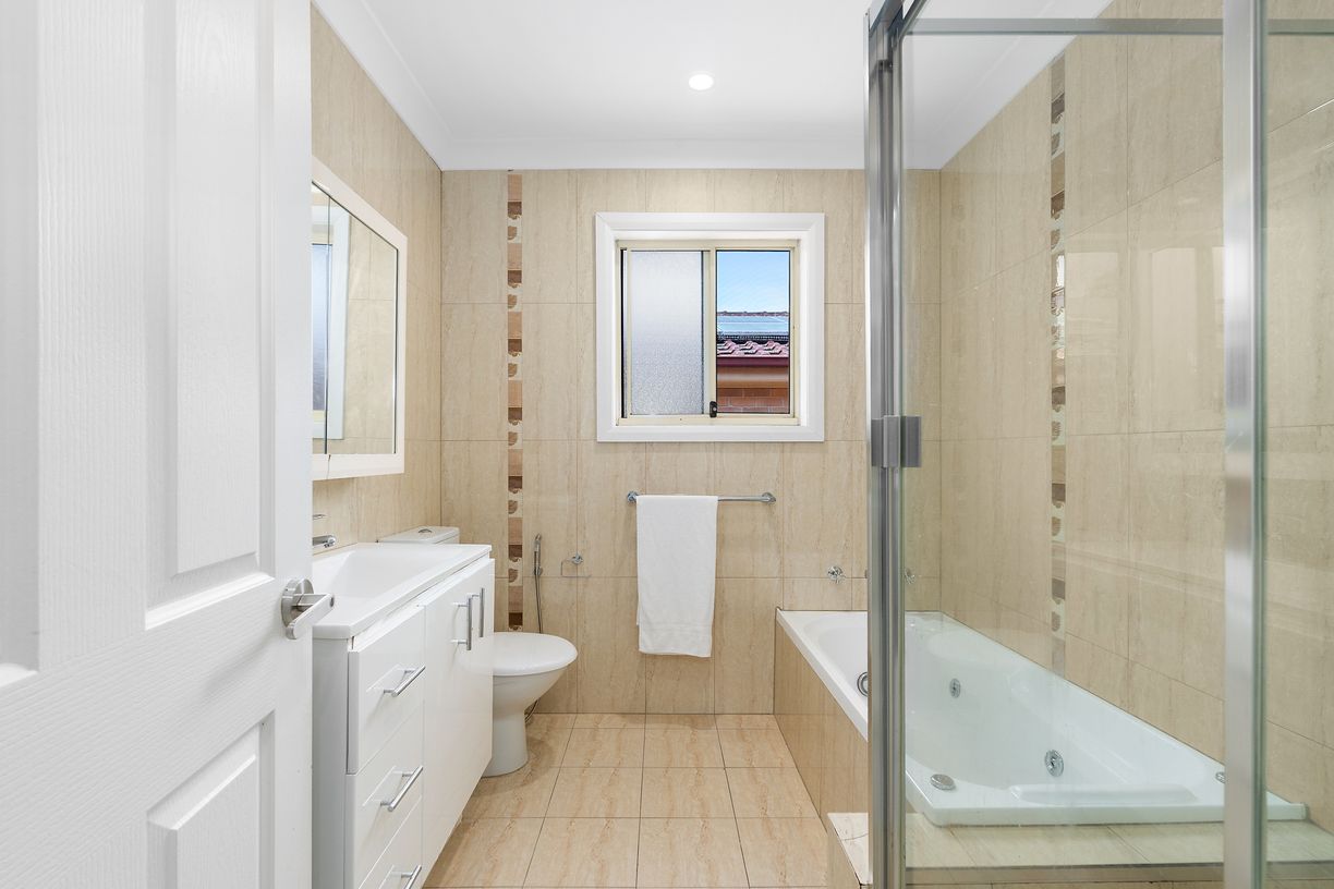 1/63-65 Stoddart Street — photo 9 of 16