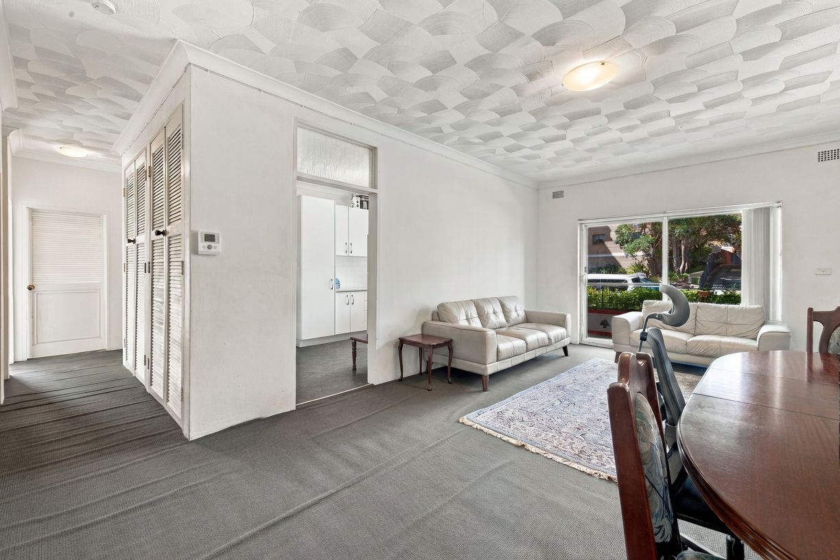 2/51 Noble Street — photo from Raine & Horne