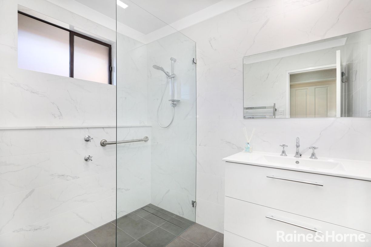 1/55 Kirkham Street — photo 8 of 11