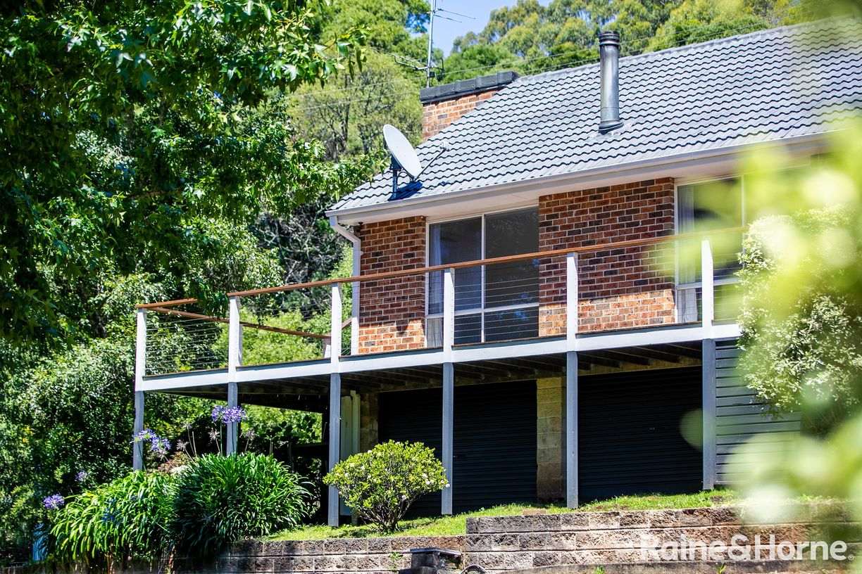 20 Rotherwood Road — photo 10 of 12