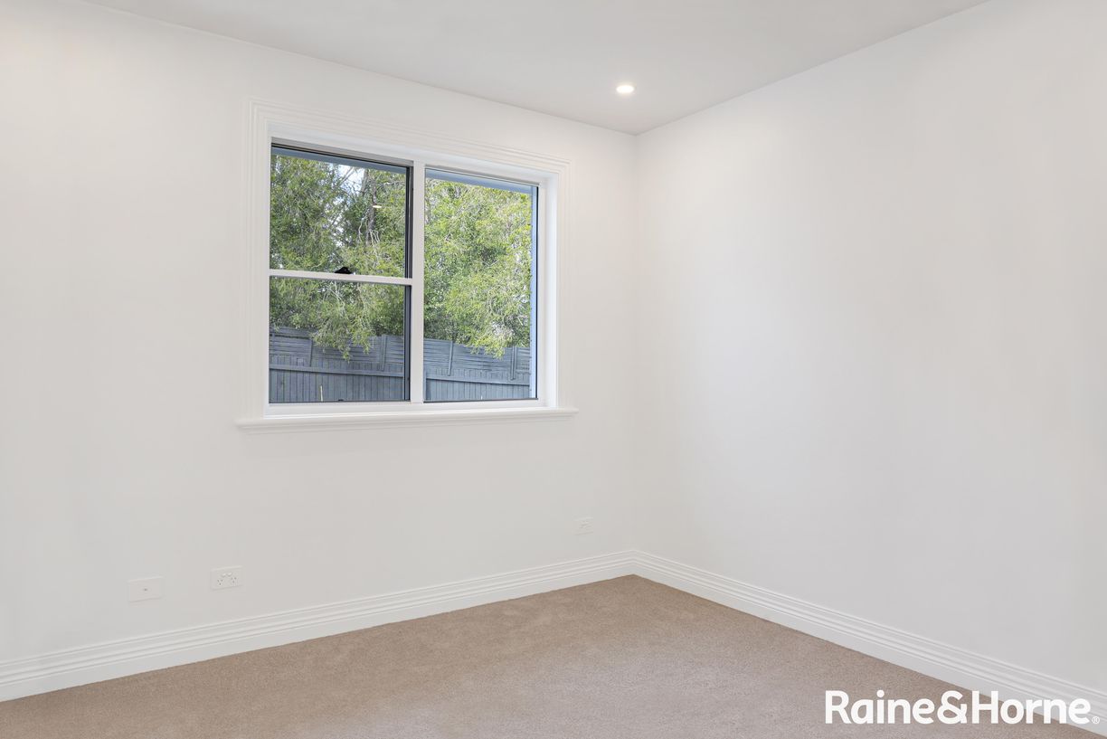 2 Wheen Close — photo 18 of 23