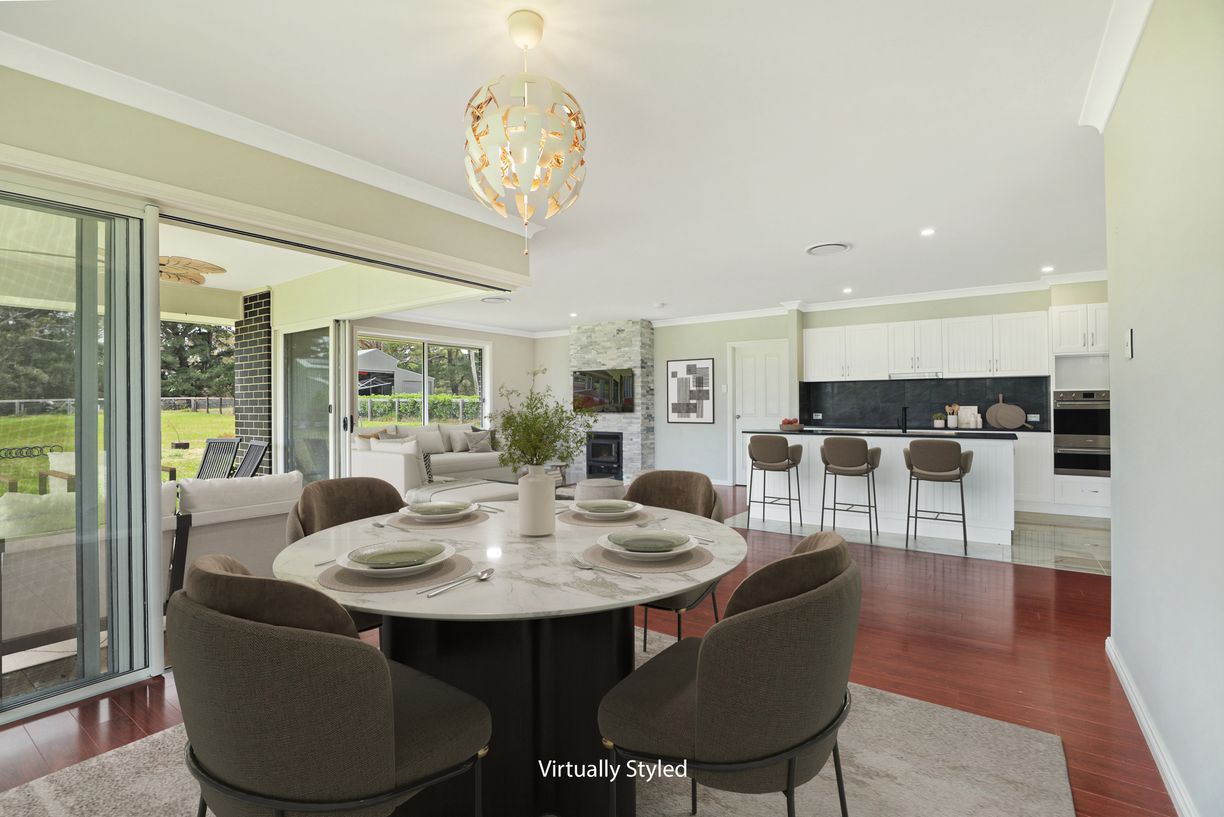66 Challoner Rise — photo 4 of 11