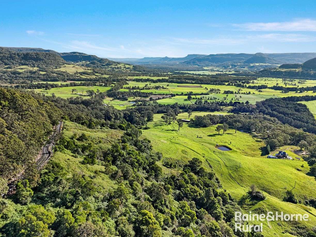 1087 Wattamolla Road — photo 15 of 22