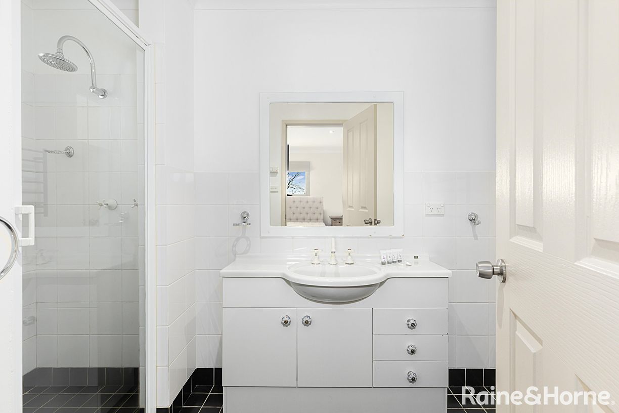 27/20 Candle Heath Road — photo 11 of 19