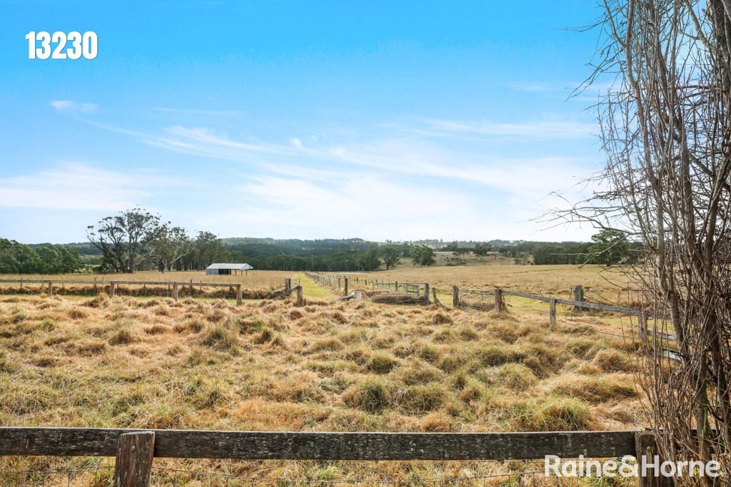 13302 Hume Highway — photo 17 of 30