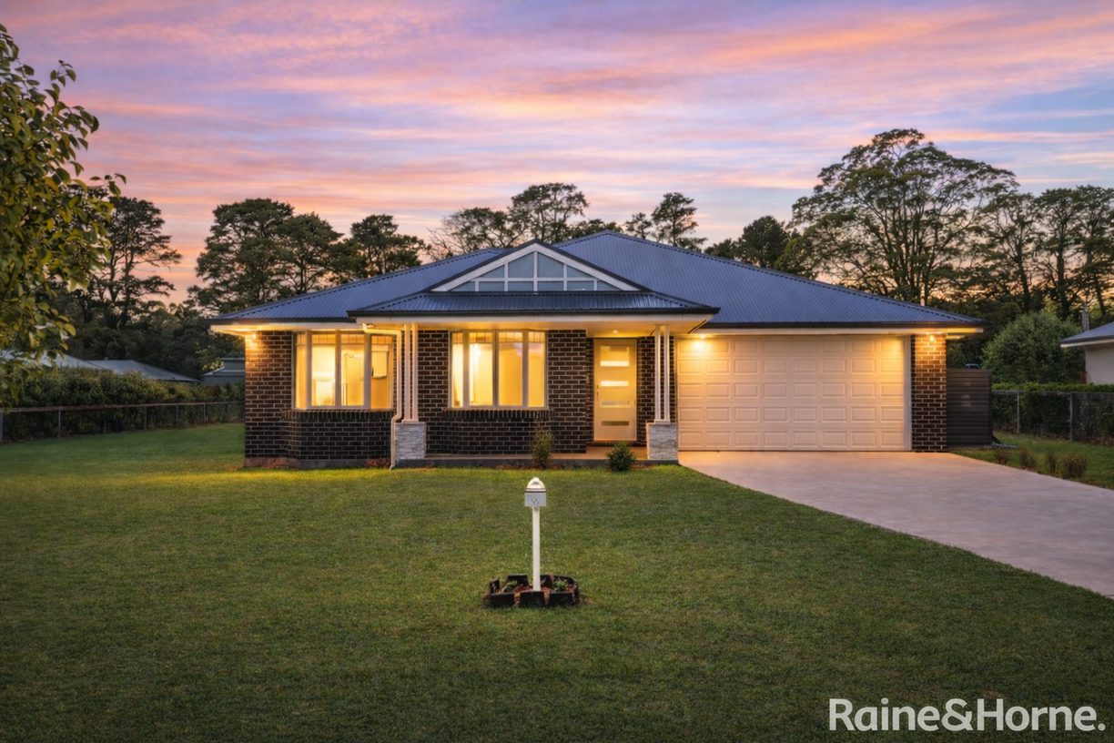 66 Challoner Rise — photo from Raine & Horne Southern Highlands