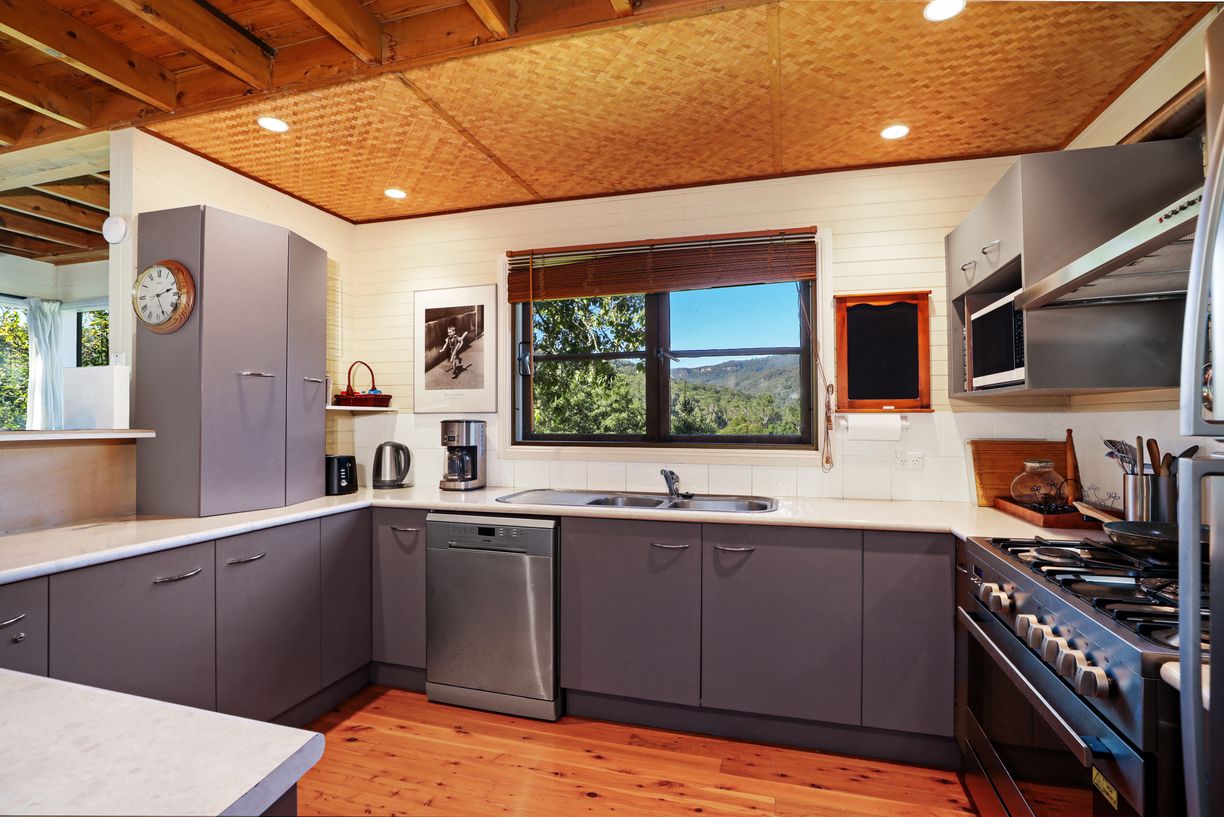 977B Upper Kangaroo River Road — photo 10 of 28