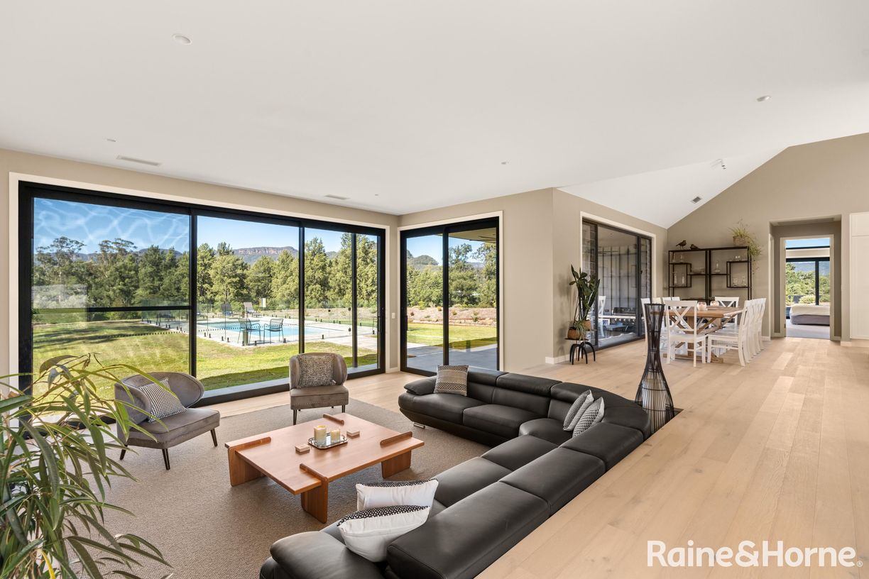 11 Palisade Court — photo 5 of 30
