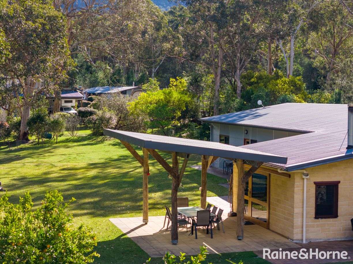 139 Bendeela Road — photo from Raine & Horne Southern Highlands