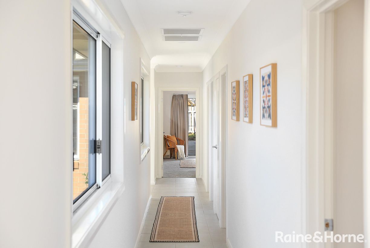 6 Briar Place — photo 6 of 10