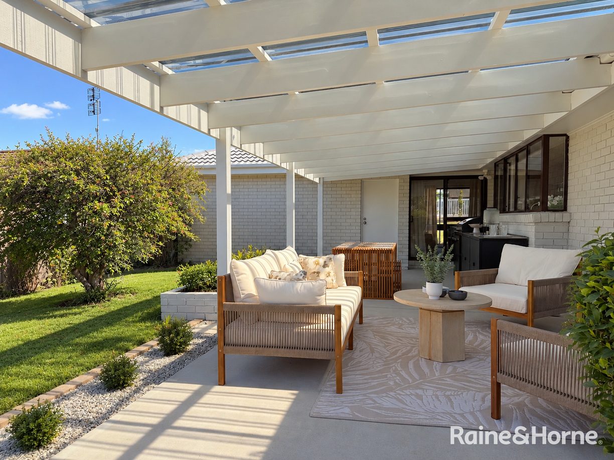 31 Sir Donald Bradman Drive — photo 20 of 21