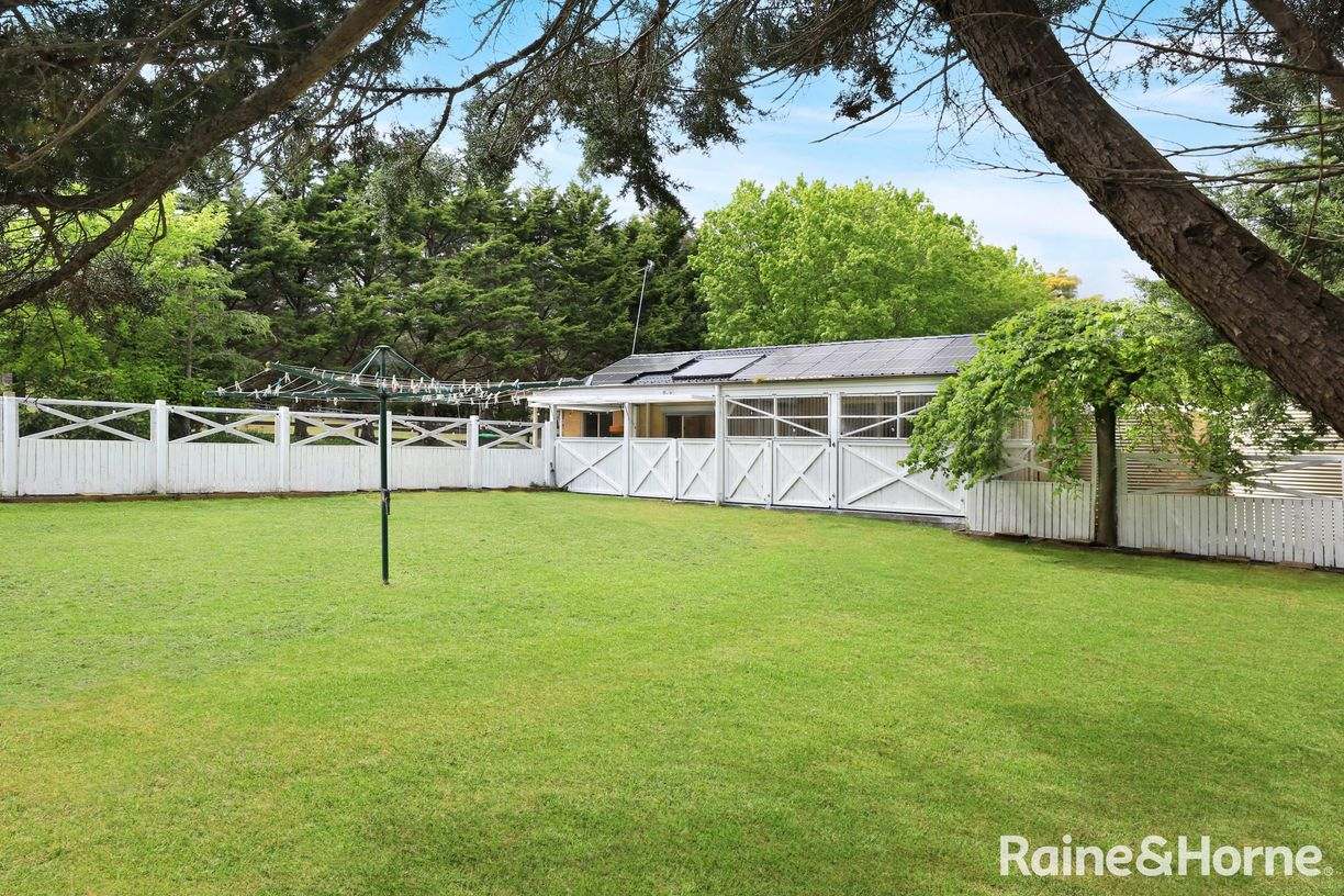 6 Carribee Close — photo 9 of 14