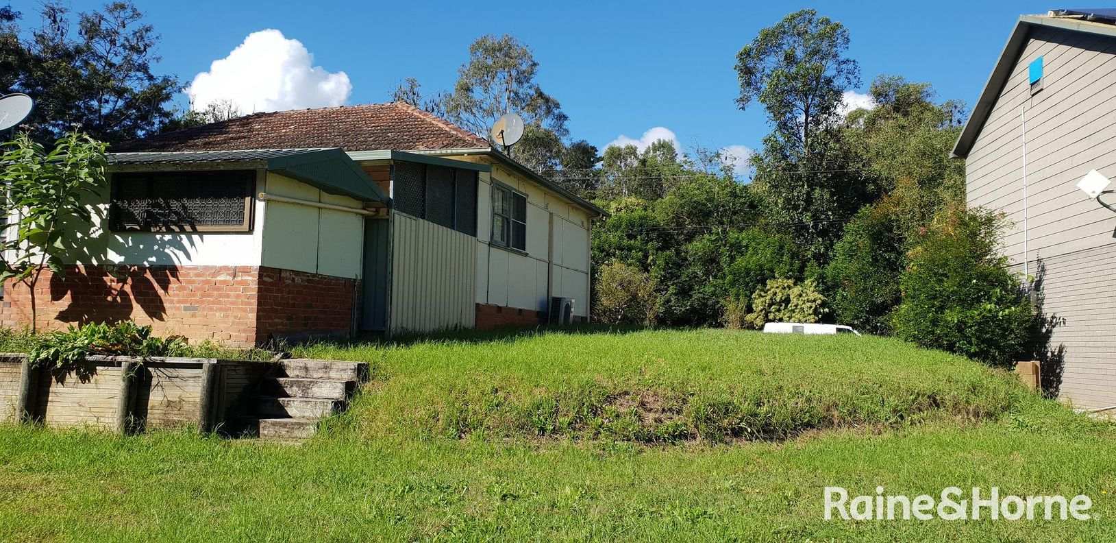 131 Moss Vale Road — photo 26 of 30