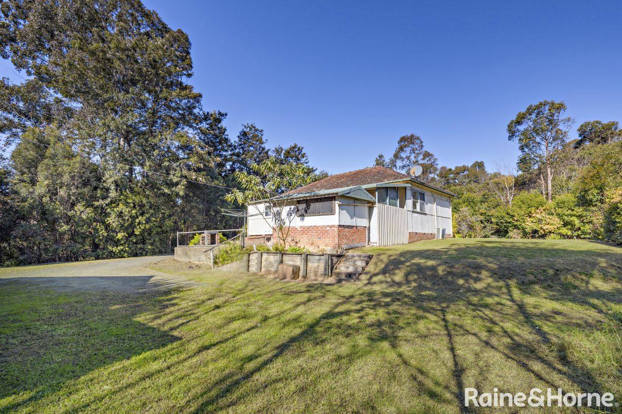 131 Moss Vale Road — photo 4 of 30