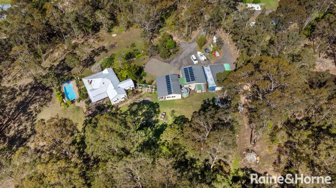 77 Hakea Close — photo 6 of 21