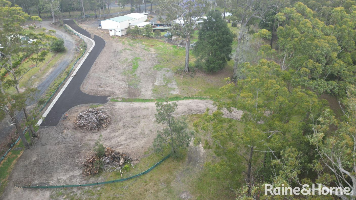 49a Woollamia Road — photo 16 of 17