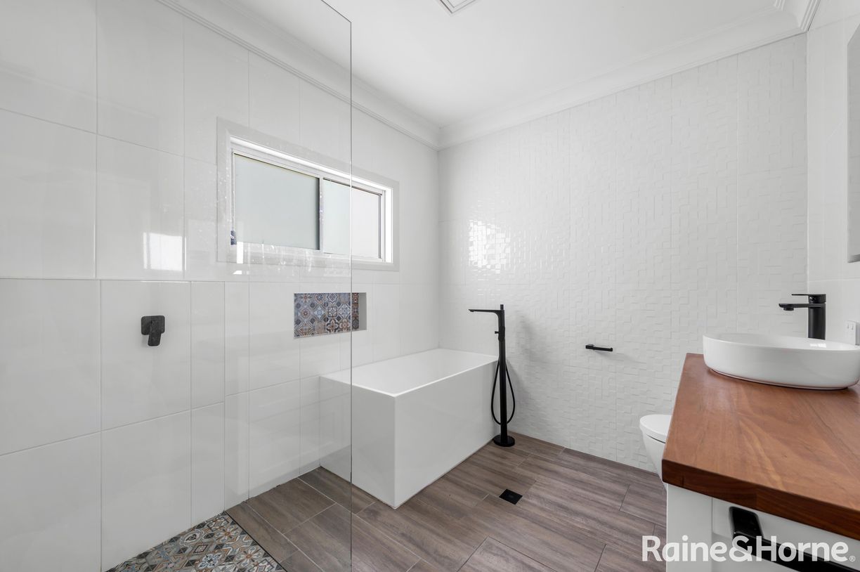 243 Turpentine Road — photo 9 of 26