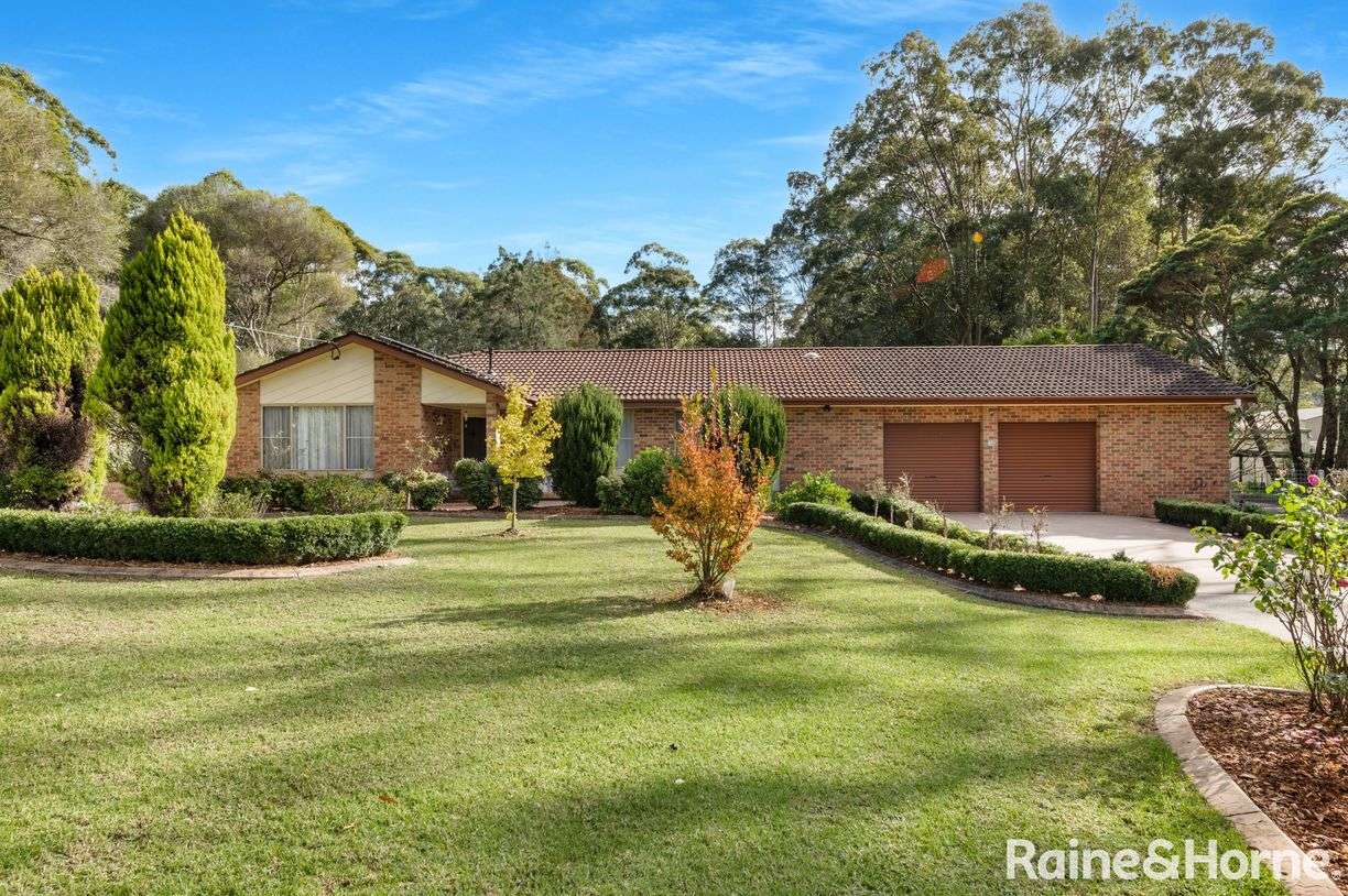 13 Koloona Drive — photo from Raine & Horne Nowra